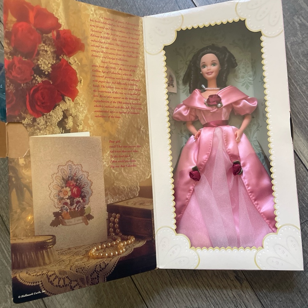 Valentine Barbie